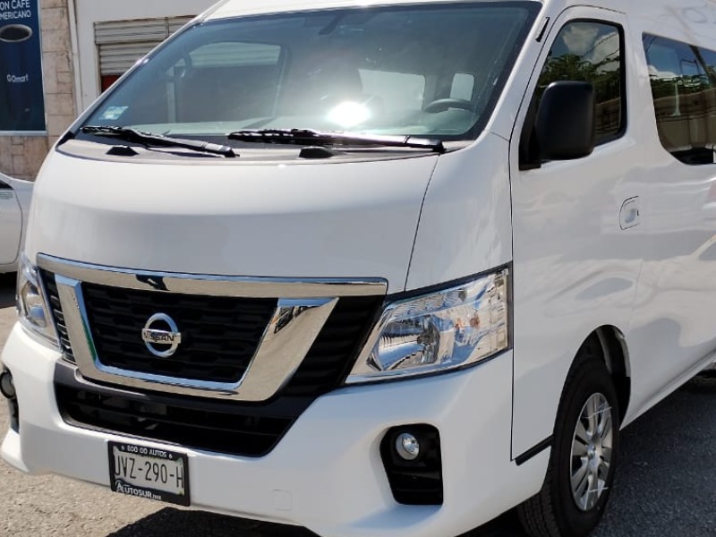 Nissan Urvan